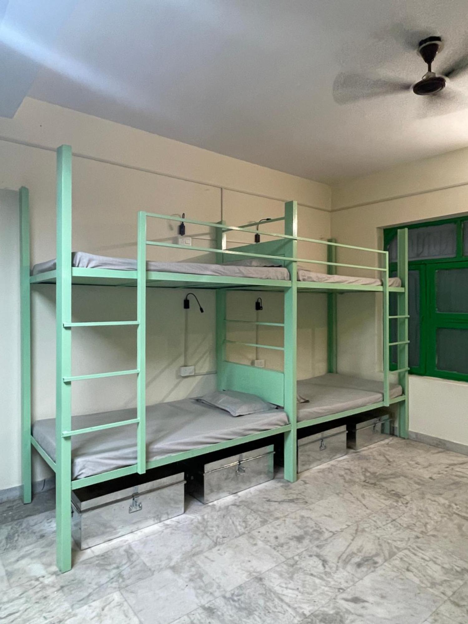 Art Bliss Hostel Rishikesh Exterior photo