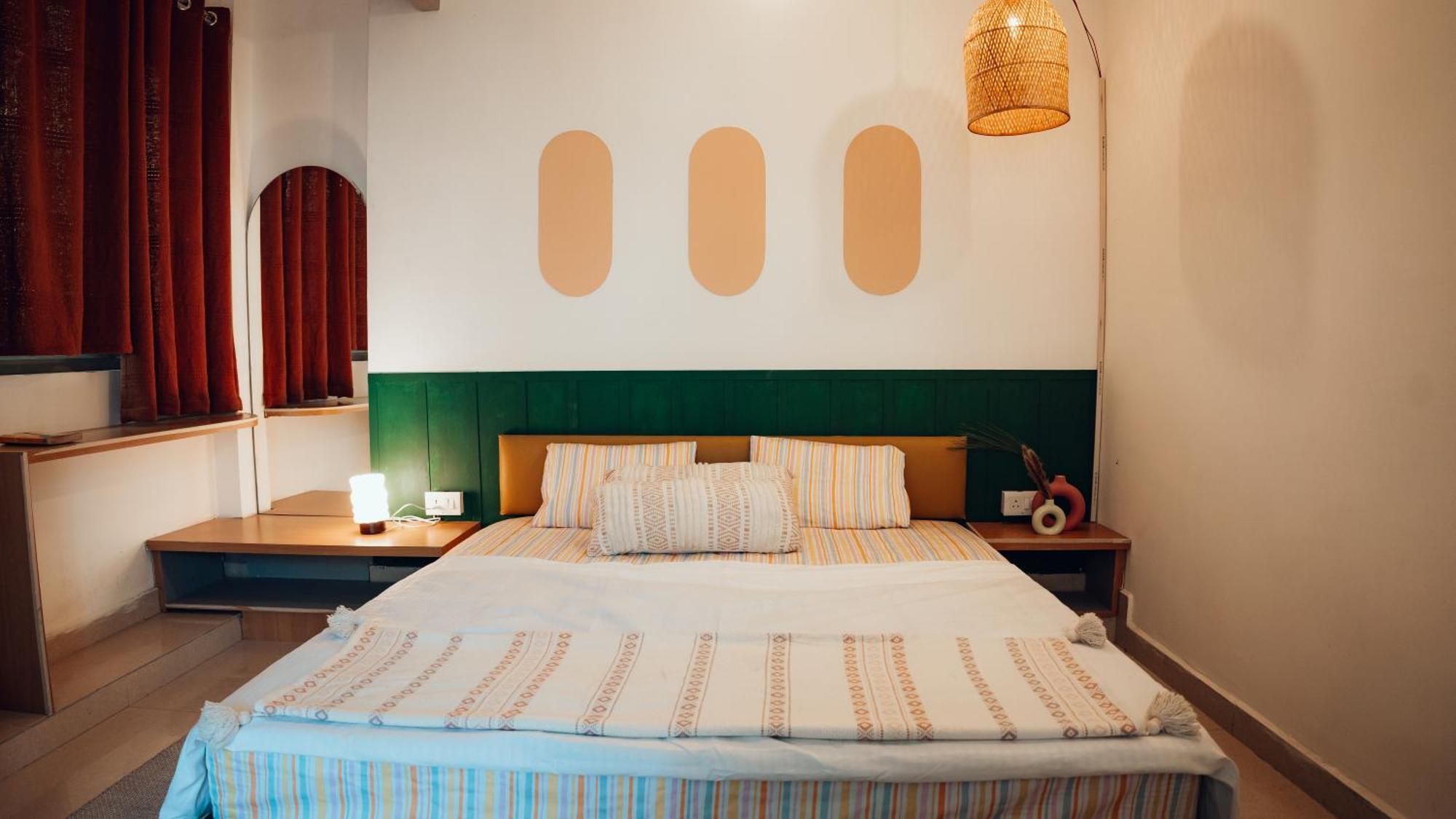 Art Bliss Hostel Rishikesh Exterior photo